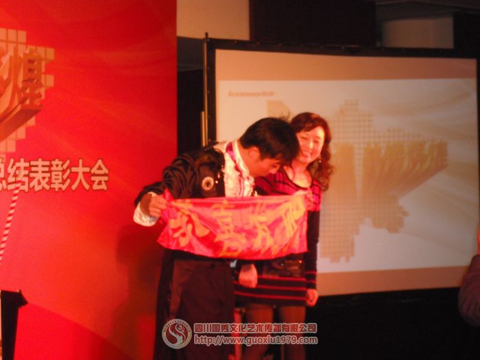 (lin)뼯FĴօ^(q)N2011ô